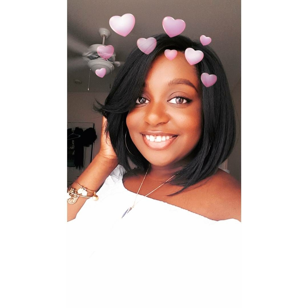 Meet your Posher, Jeannette